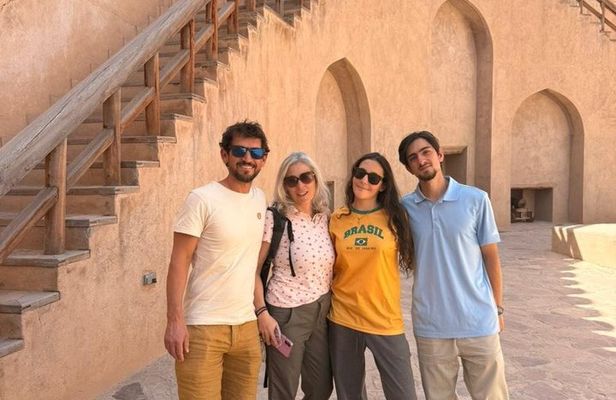Private Full Day Tour from Muscat to Nizwa Souq Fort and Villages