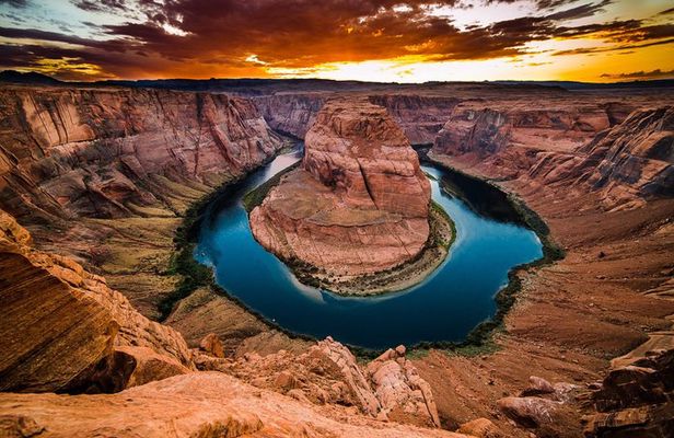 Horseshoe Bend Kayak Rentals with Backhaul Service