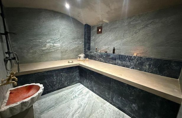 Marrakech: Traditional Hammam and massage spa with Mint Tea