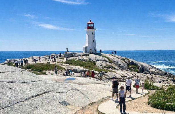 Private Peggys Cove Express Tour from Halifax