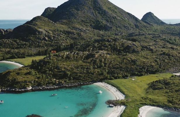 Skrova Walking Tour and Hike from Svolvær