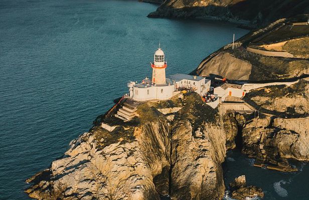 Howth Half-Day Coastal Tour: Castle, Village, and Summit Views