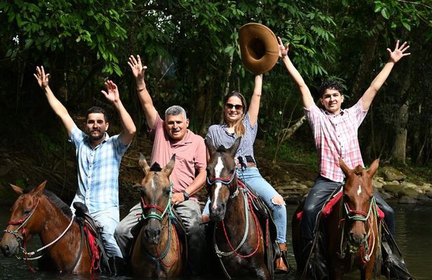 Horseback Riding Adventure in La Fortuna with River Crossings