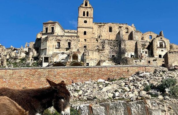 Craco Ghost Town and Pisticci Day Trip from Matera
