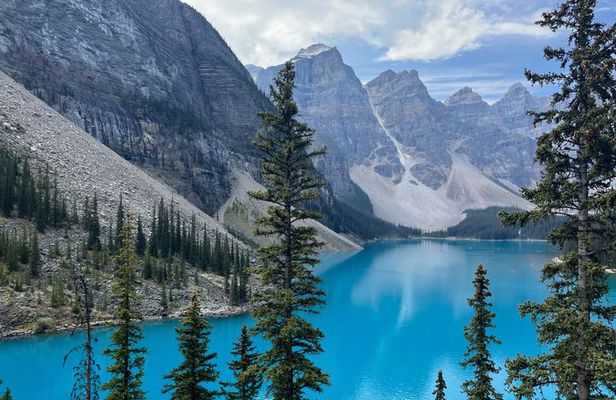 Private Moraine Lake, Lake Louise & Emerald Lake - Banff/Canmore