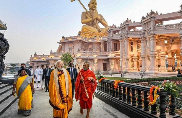 Hyderabad: Temple Tour of Statue of Equality and Birla Temple