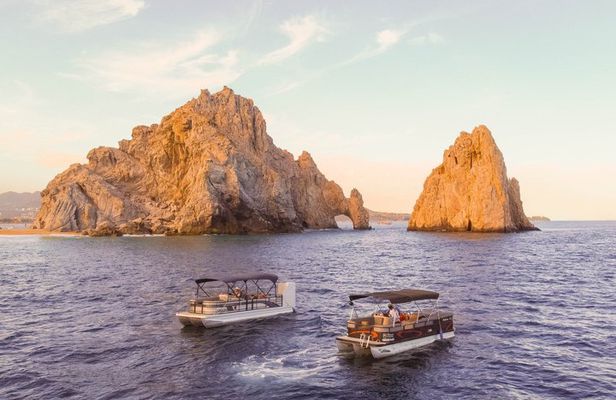 Sunset Cruise to the Arch in Cabo