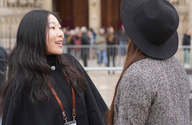 Guided Tour inside Notre-Dame - Licensed Guide & Reserved Access