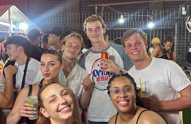 Dance the Night Away at a Pedra do Sal Bar Crawl