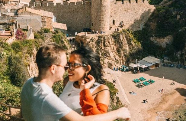 Private Girona & Costa Brava Tour with Tossa de Mar