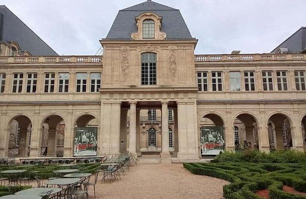 Paris Carnavalet Museum Guided Tour
