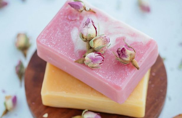 Natural Soap Workshop between Tuscany and Umbria