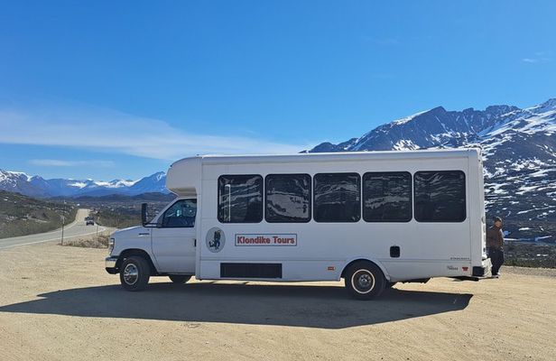 Summit Tour in Skagway