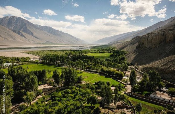 7 Day Pamir Highway Loop from Dushanbe to Osh and Osh to Dushanbe