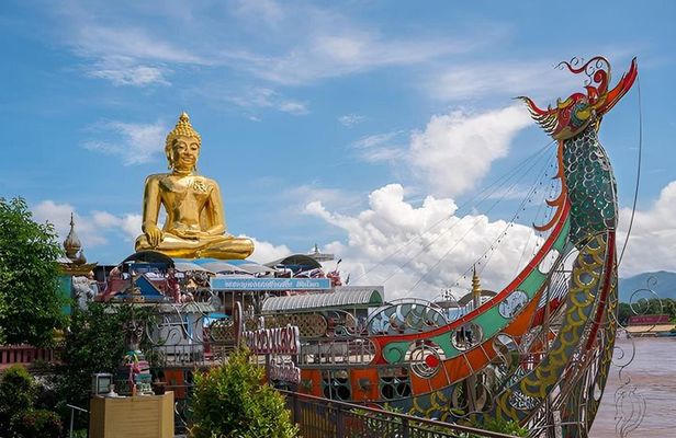2-Day Best of Chiang Rai from Chiang Mai Private Package