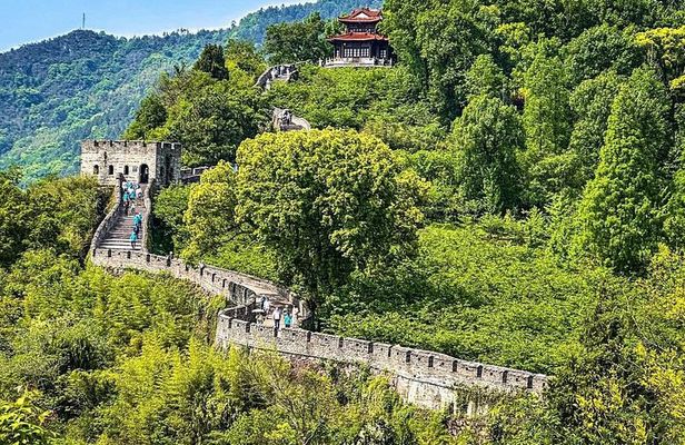 Hangzhou: Southern Great Wall Day Trip by Bullet Train
