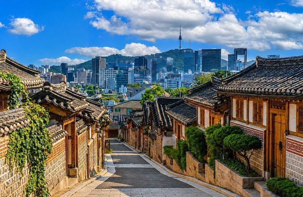 Customizable Private Guided Seoul Tour (Optional Incheon Layover)