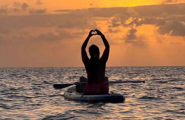 Night Tour on Rowing Board with Sea Pride in San Andres