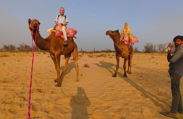 Private Osian Desert and Mandore Garden Tour from Jodhpur