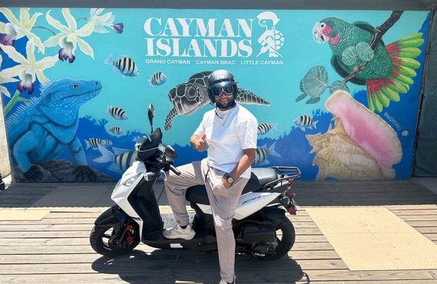 Cruise Port 125cc Scooter Rental in Grand Cayman