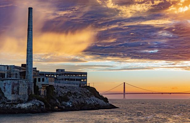 Alcatraz Evening Ticket With North Beach Walking Tour