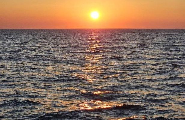 Sunset Cruise: Bays of Paroikia and Antiparos