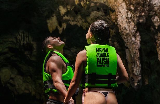 Cenote Cancun Tour with Lunch and Roundtrip Transportation