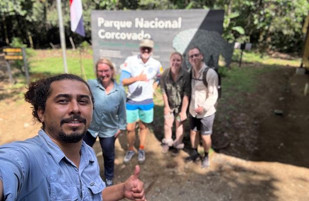Corcovado National Park Day Tour: Guided Wildlife Walk at Sirena