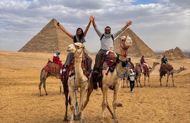 ViP Giza Pyramids Skip-the-Line Entry Ticket & Site Access