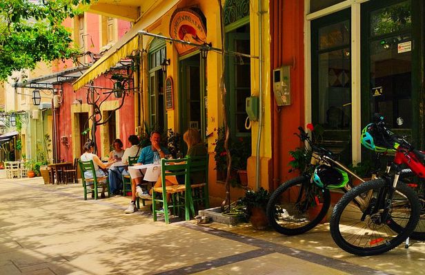 Archanes e-bike day trip from Heraklion with food & wine tasting