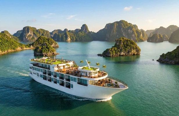 A Night at Ninh Binh Ecolodge and 2 Nights on Ha Long Bay cruise