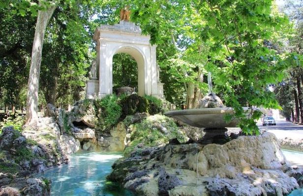 Villas, Parks & Gardens of Rome by Golf Cart With Coffee & Gelato