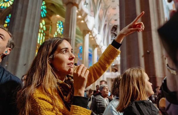 Casa Batlló & Sagrada Família Skip-the-Line Guided Tour