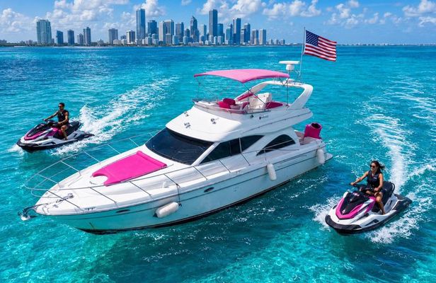 Bad Bunny Pink Yacht Rental In Miami 50ft Luxury Pink Charter