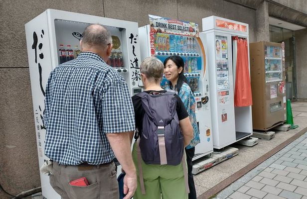 Private Hiroshima tour : Local Life & Hidden Gems