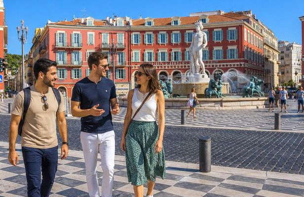 Private Custom Walking Tour in Nice with Local Host