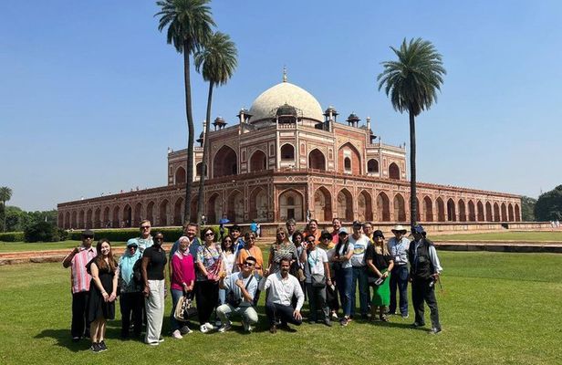 Full Day City Tour of Delhi with Private Tour Guide