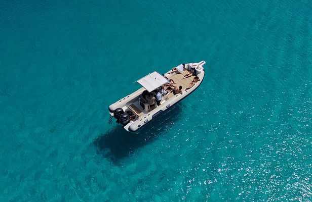 Full Day Tour Egadi Favignana and Levanzo with Lunch and Aperitif
