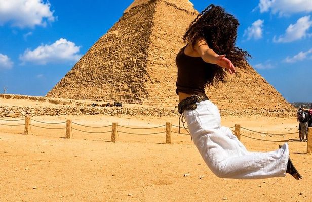 2-Day Guided Cairo Tour | Pyramids, Museum