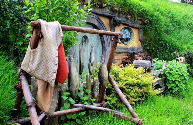 Hobbiton Private Transport and Group Tour