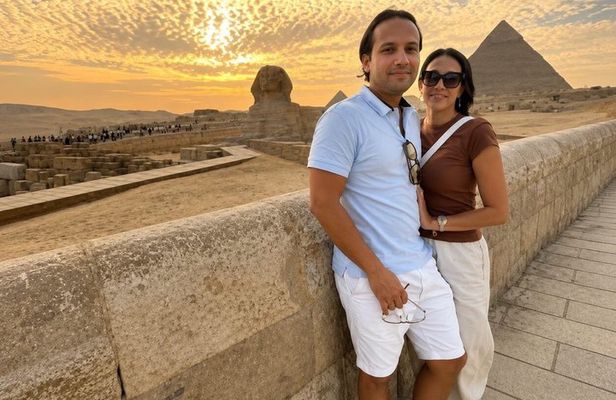 2-Day Guided Cairo Tour | Pyramids, Museum All-Inclusive