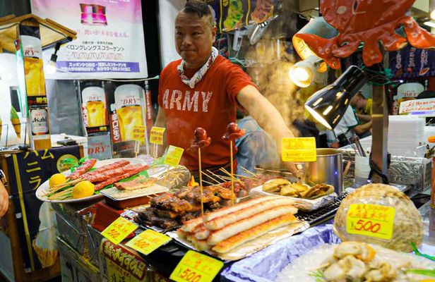 Kyoto: Nishiki Market Food Tour-7 Tastings