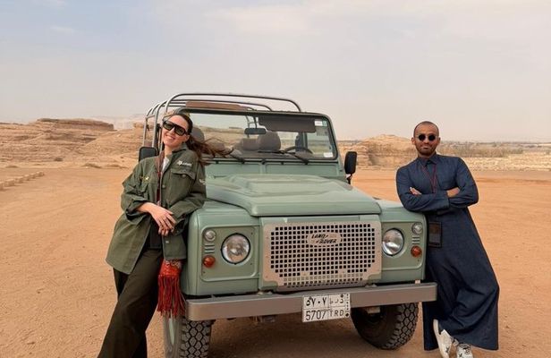 AlUla Half Day Tour Hegra Old Town Maraya and Saudi Meal