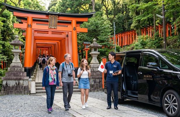 Kyoto Top 7 Sights Private Tour with Licensed Guide and Vehicle