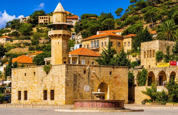 Private Beiteddine Palace & Deir el Qamar Tour | From Beirut