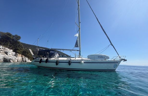 Skopelos to Alonissos Cruise with Small Group