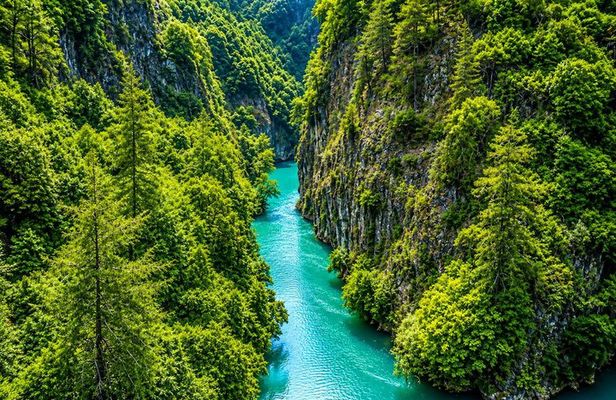 Chouwen Lake Hike & Swim | Jabal Moussa Reserve Day Trip