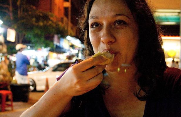 KL Street Eats: 15+ Local Bites & History
