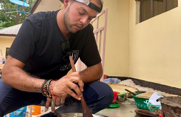 Moshi: Market-to-Table Cooking Class with Local Chagga Host