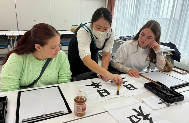 Japanese Calligraphy Experience in Asakusa - Create Your Artwork